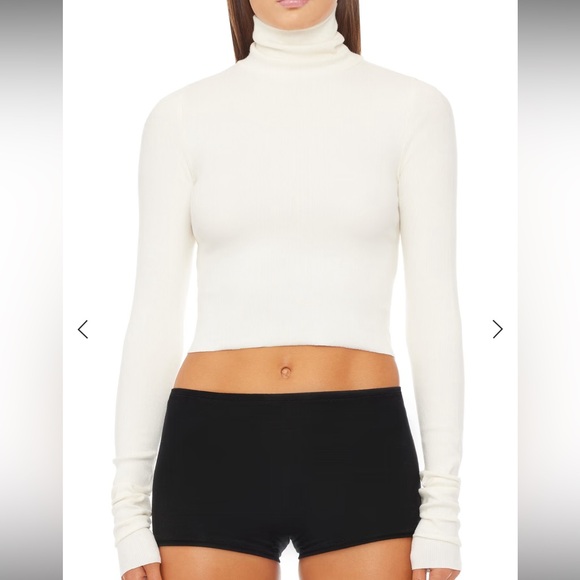 ETERNE Cropped Ribbed Turtleneck Top Sz M - Picture 2 of 11